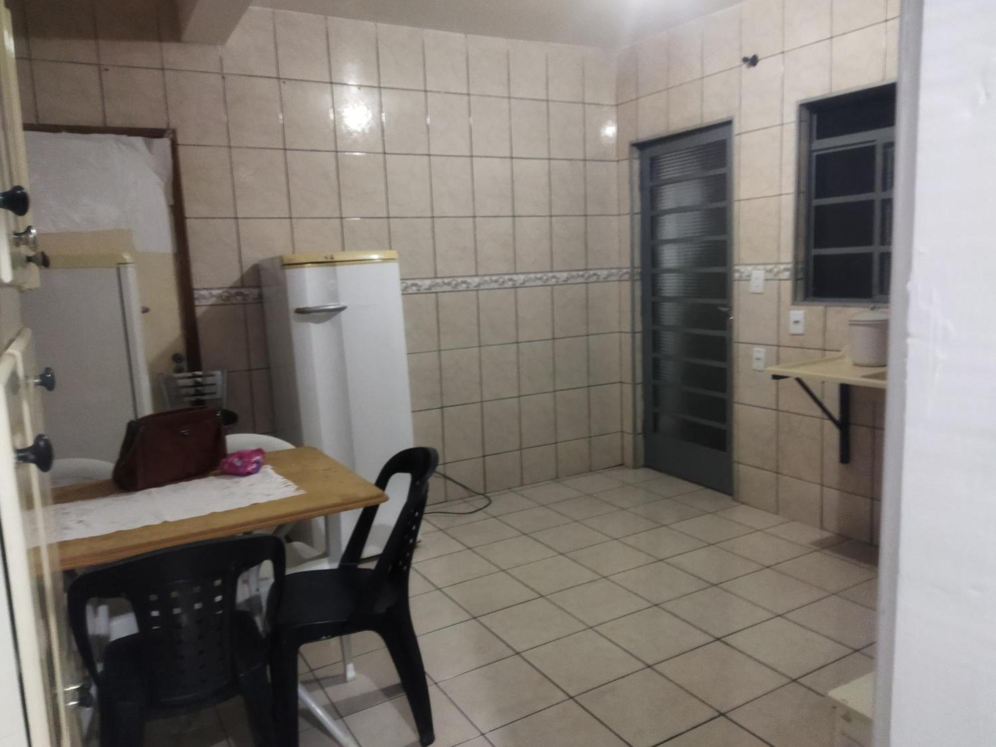 Roster 4 Pessoas Hotel Иту Екстериор снимка